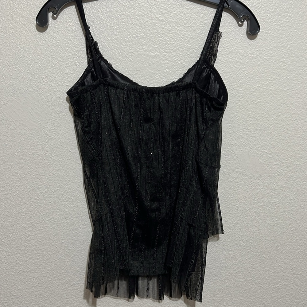 Top - Picture 4 of 5
